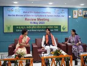  Kailash-Choudhary-visits-ICAR-CIWA-04_3.jpg 