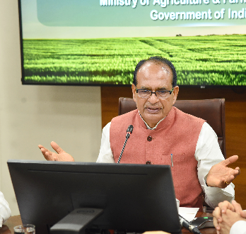Union Agriculture Minister Shri Shivraj Singh Chouhan virtually interacts with State Agriculture Ministers to discuss the upcoming ‘Viksit Krishi Sankalp Abhiyan’