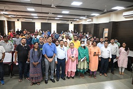 Skill-Development-Training-Programme-on-Scientific-Backyard-Poultry-Bharat-Ka-Amrut-Mahotsav-02