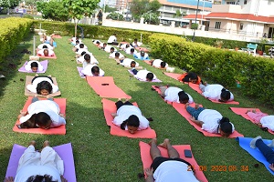 Yoga-day-DMAPR-002.jpg 