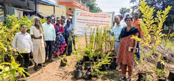 ICAR–CRIDA, Hyderabad Organizes a demonstration programme of Bengal gram seeds and fruit seedlings and awareness on Swachhata in SCSP village