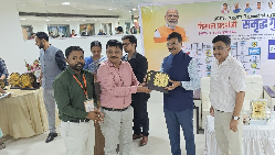 ICAR-DMAPR Receives Best Stall Award at Samridh Gujarat 2025 Exhibition