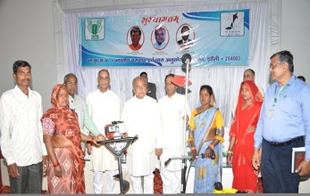 inaugurates-seed-processing-storage-unit-ICAR-IGFRI-01_0.jpg