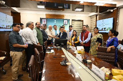 Nepal Parliamentary Delegation meets Agriculture Secretary and DARE Secretary