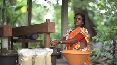 Reviving Tradition, Empowering Women: The Inspiring Journey of Parul Biswas from Bankura