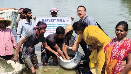 ICAR-CIFRI, Barrackpore Revives Wetland Biodiversity and Livelihoods through Indigenous Fish Restoration: Pen Culture Initiative in North 24 Parganas