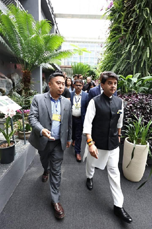 Hon’ble Vice President of India Visits SJMM Orchid Experience Centre, Gangtok